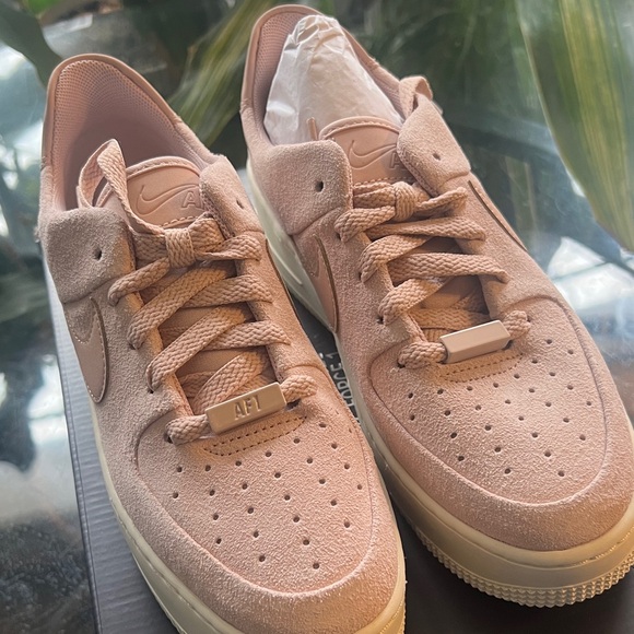 Nike Air Force One particle beige platforms Pink Suede Sneakers